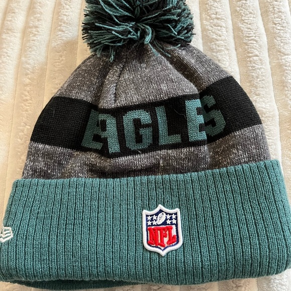 NFL Philadelphia Eagles Gray and Teal Knit Beanie One Size Fits Most - Picture 3 of 4